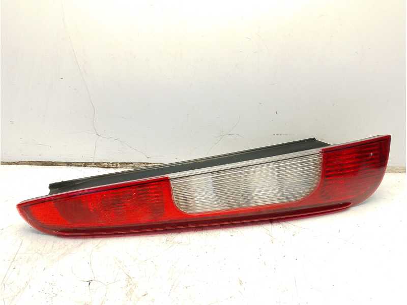 Recambio de piloto trasero derecho para ford focus c-max (dm2) 1.8 tdci referencia OEM IAM 1347454  