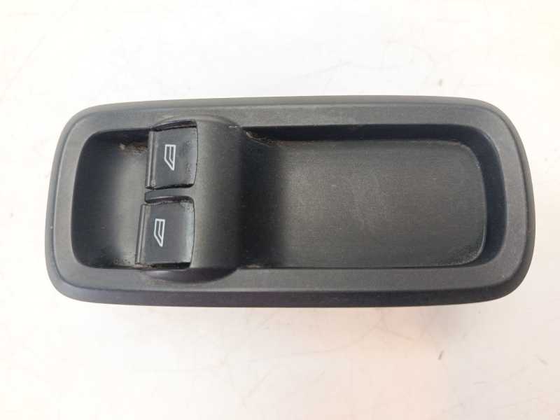 Recambio de mando elevalunas delantero izquierdo para ford fiesta (cb1) ambiente referencia OEM IAM 1547736 1000894D 8A6T14A132A