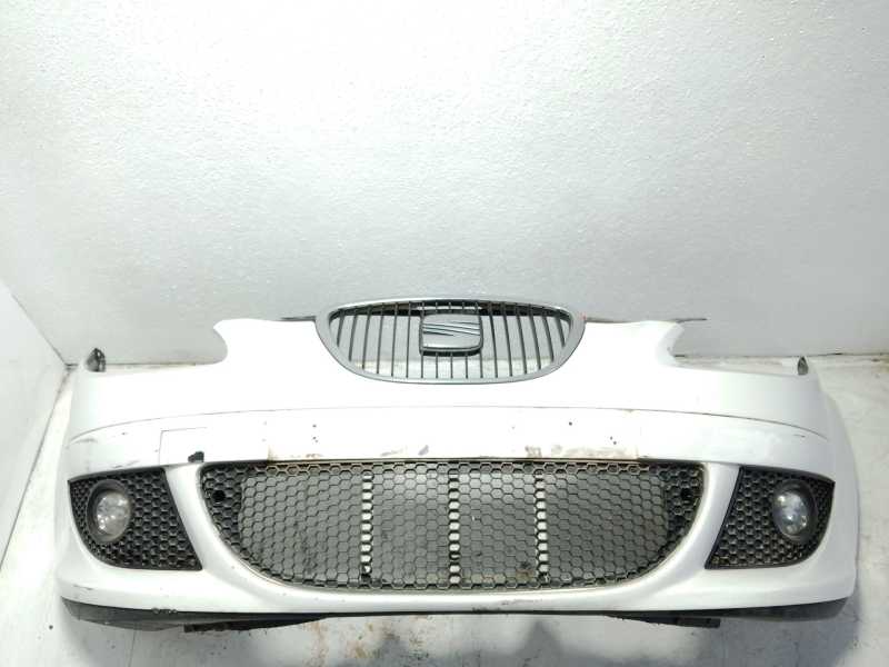 Recambio de paragolpes delantero para seat toledo (5p2) referencia OEM IAM 5P0807217M  