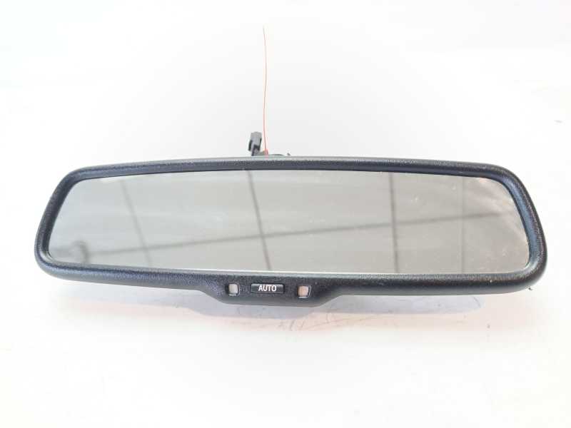 Recambio de espejo retrovisor interior para toyota yaris 1.5 16v cat referencia OEM IAM 87810K0050 5784F017J110 011022905