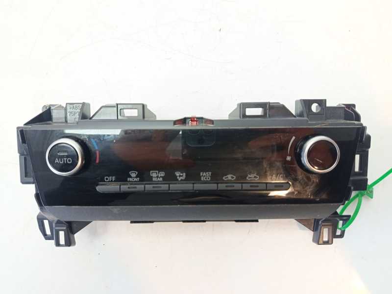 Recambio de mando climatizador para toyota yaris 1.5 16v cat referencia OEM IAM 559000DC70  7540T21