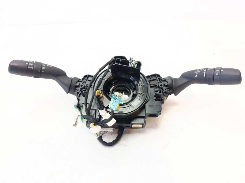 Recambio de mando multifuncion para toyota yaris 1.5 16v cat referencia OEM IAM 8431902010 0492T21 89245K0020