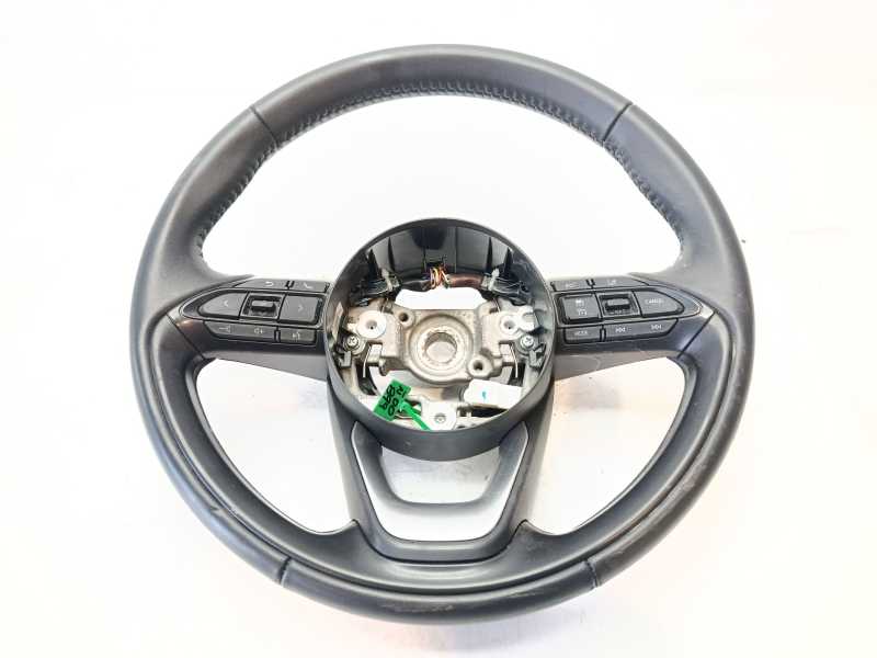 Recambio de volante para toyota yaris 1.5 16v cat referencia OEM IAM 45100K0140C1 643602800F 6436038