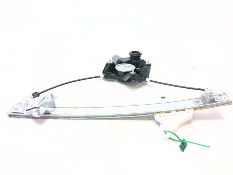 Recambio de elevalunas delantero izquierdo para toyota yaris 1.5 16v cat referencia OEM IAM 857200D550  0620206780