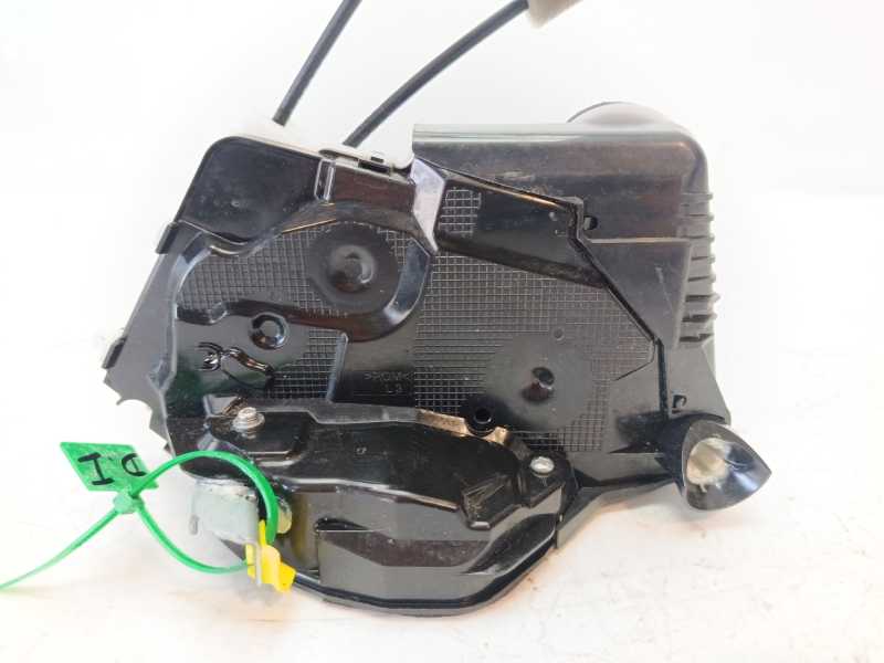 Recambio de cerradura puerta delantera izquierda para toyota yaris 1.5 16v cat referencia OEM IAM 69040K0040  V5111120