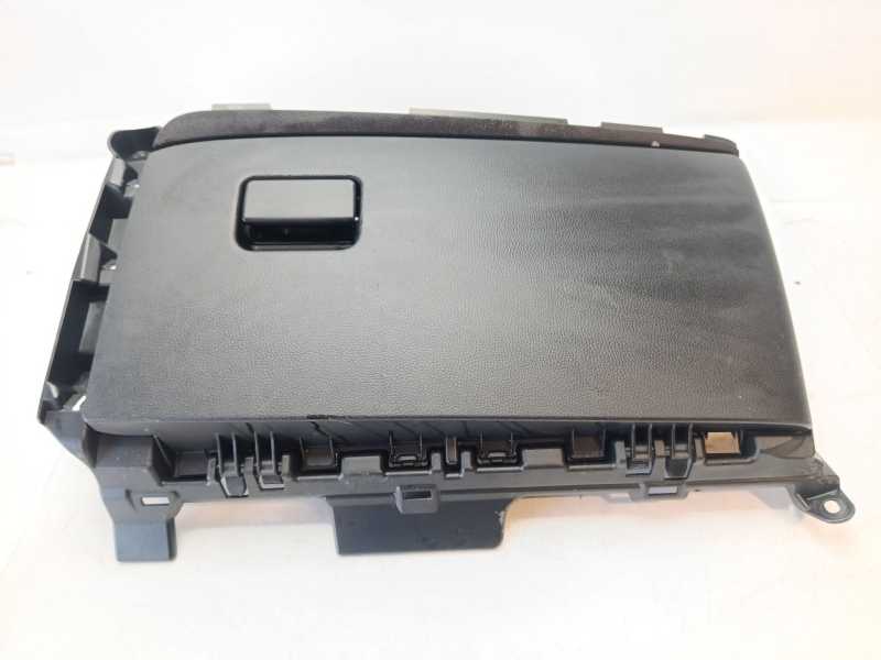 Recambio de guantera para toyota yaris 1.5 16v cat referencia OEM IAM 55550K0030C0 55550K0030 55045K0030