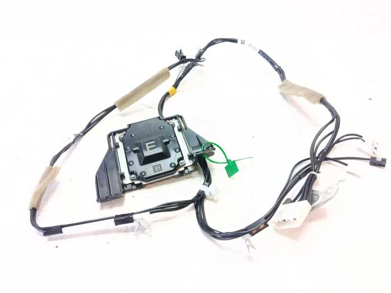 Recambio de modulo electronico para toyota yaris 1.5 16v cat referencia OEM IAM 86862K0010  8614758010