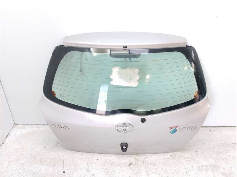 Recambio de porton trasero para toyota yaris (_p9_) 1.3 vvt-i (scp90_) referencia OEM IAM 670050D030  