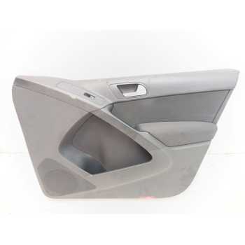 GUARNECIDO PUERTA DELANTERA DERECHA 5N0867012B JCL2046263