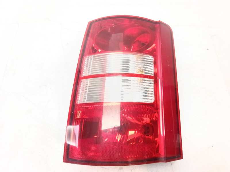 Recambio de piloto trasero derecho para chrysler voyager (es) 3.3 cat referencia OEM IAM 5113202AA 58622E 53050