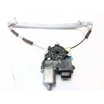 ELEVALUNAS DELANTERO IZQUIERDO 82403C7010 300315D