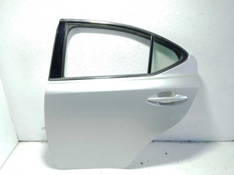 Recambio de puerta trasera izquierda para lexus is200 (ds2/is2) 2.2 d-4d cat referencia OEM IAM 6700453041  