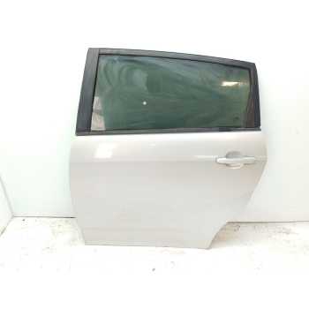 PUERTA TRASERA IZQUIERDA 670040F010 