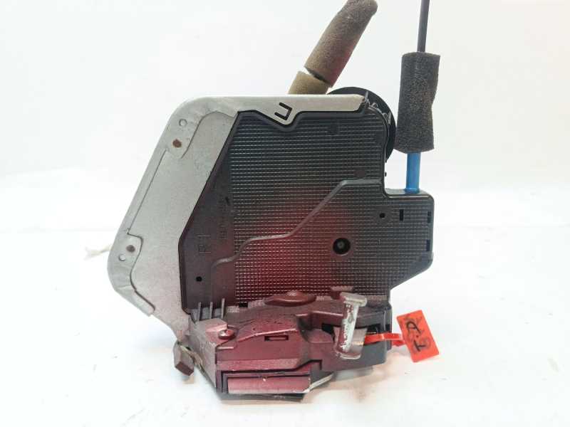 Recambio de cerradura puerta trasera derecha para lexus is referencia OEM IAM 6905053040  U46L0718