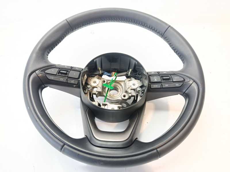Recambio de volante para toyota yaris active referencia OEM IAM 45100K0140C1  6436038