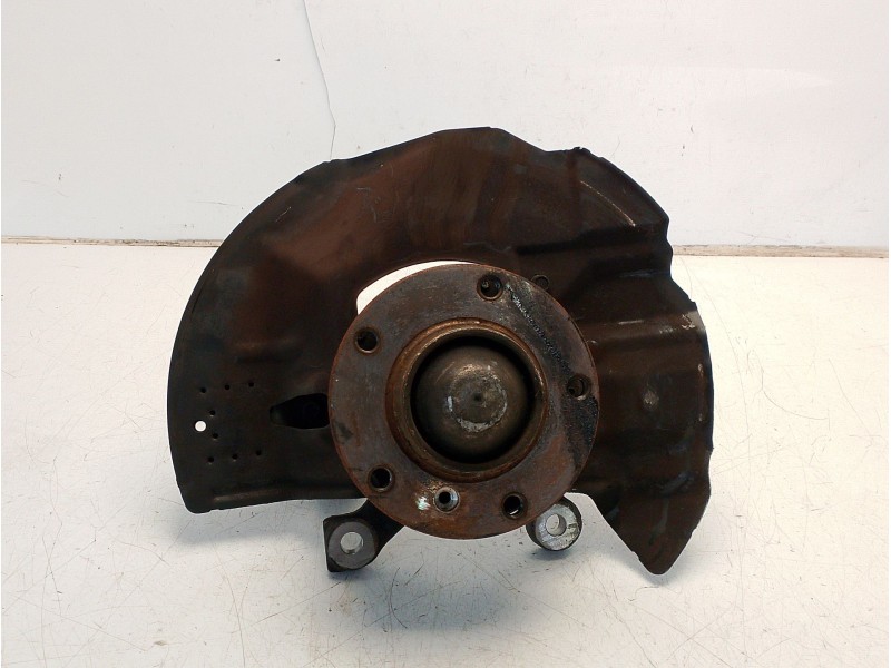 Recambio de mangueta delantera izquierda para bmw 3 compact (e46) 320 td referencia OEM IAM 31211096429  