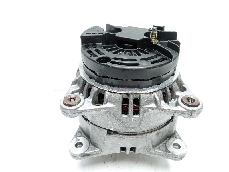Recambio de alternador para renault laguna ii (bg0) 2.2 dci turbodiesel referencia OEM IAM 0124525043 8200175210 