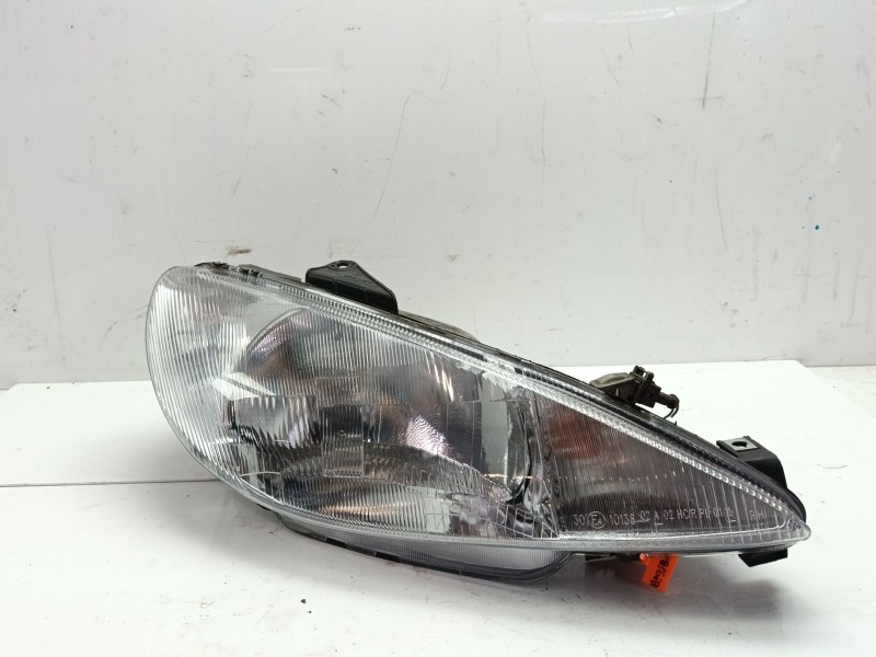 Recambio de faro derecho para peugeot 206 hatchback (2a/c) 1.9 d referencia OEM IAM 6205S7  