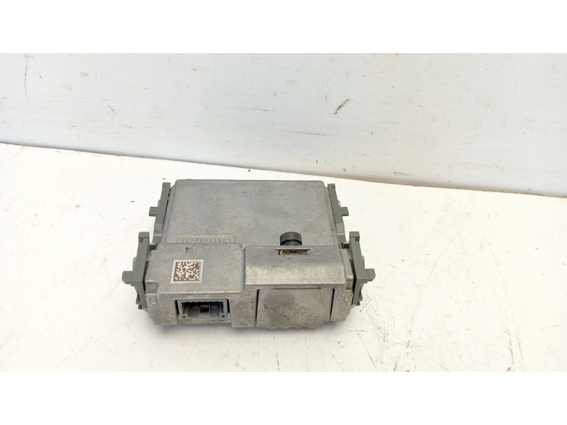 Recambio de modulo electronico para toyota yaris active referencia OEM IAM 8646C0D010  