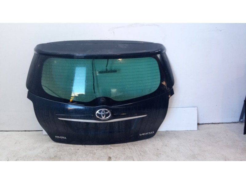 Recambio de porton trasero para toyota verso business referencia OEM IAM 670050F080  