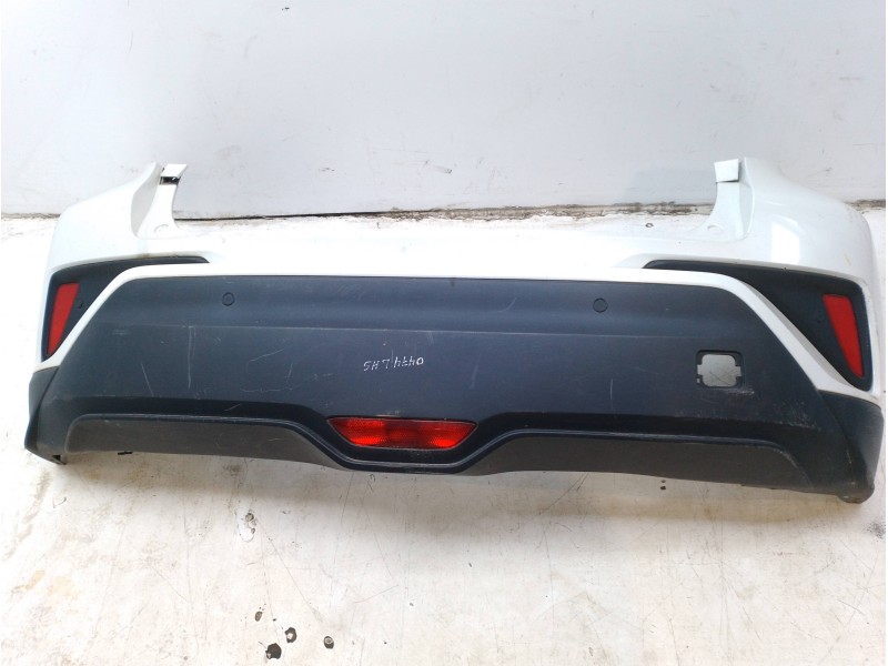 Recambio de paragolpes trasero para toyota c-hr referencia OEM IAM 52159F4907  