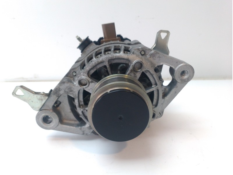 Recambio de alternador para toyota aygo x-cite referencia OEM IAM 270600Q190 270600Q160 