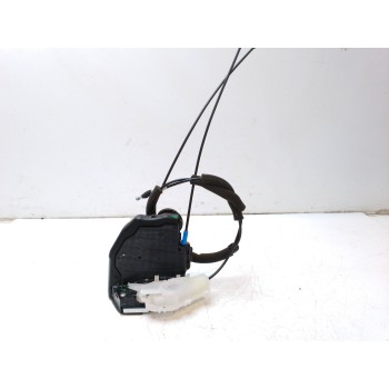 CERRADURA PUERTA TRASERA DERECHA 69050F4010 