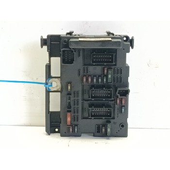 CAJA RELES / FUSIBLES 6500Y1 