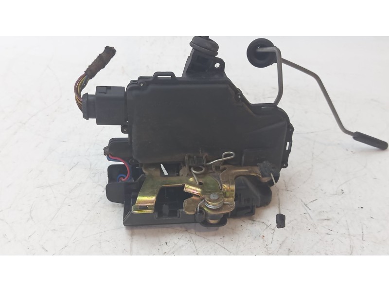 Recambio de cerradura puerta delantera izquierda para seat toledo ii (1m2) 1.9 tdi referencia OEM IAM 6X1837013C  