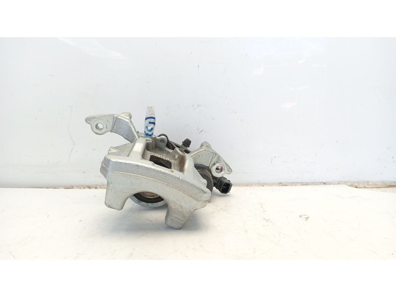 Recambio de pinza freno trasera derecha para toyota yaris active referencia OEM IAM 478300D080  