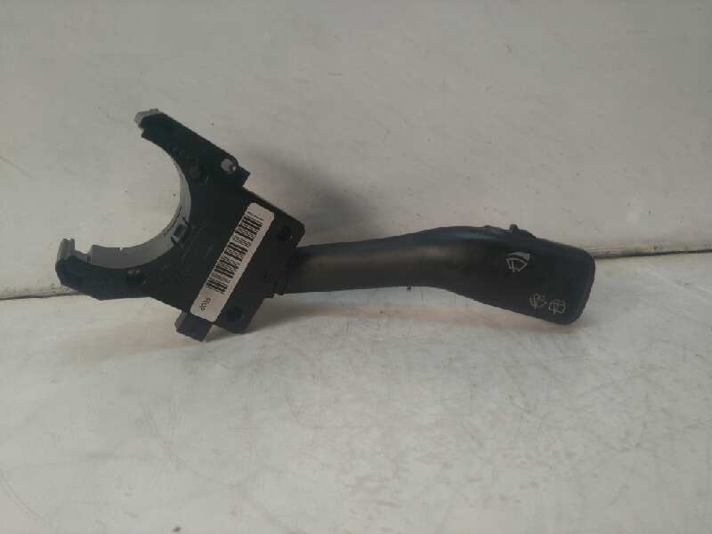 Recambio de mando intermitentes para audi a6 avant (4b5) 1.8 20v referencia OEM IAM 4B0953503F  