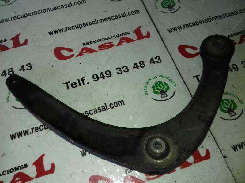 Recambio de brazo suspension inferior delantero izquierdo para citroën c4 berlina sx referencia OEM IAM 566793A  