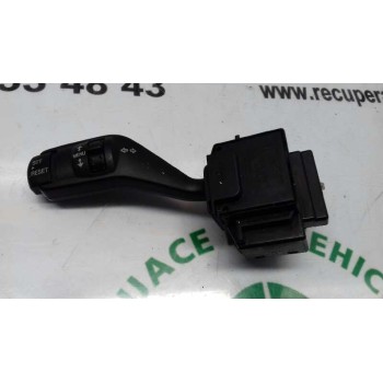 MANDO LUCES 17D940C DX1AA 4M5T13335BD
