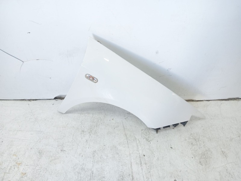 Recambio de aleta delantera derecha para seat ibiza iv (6j5, 6p1) 1.6 tdi referencia OEM IAM 6J0821022B  