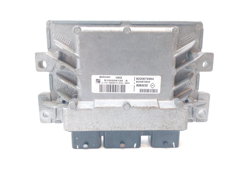 Recambio de centralita motor uce para dacia sandero 1.2 16v cat referencia OEM IAM 8200672654 8200672644 