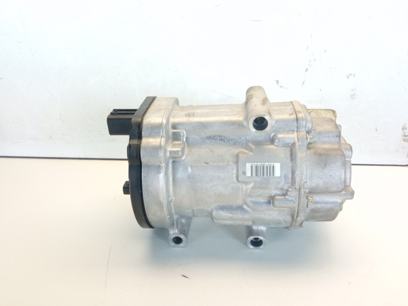 Recambio de compresor aire acondicionado para toyota rav 4 advance hybrid referencia OEM IAM 0424000171  