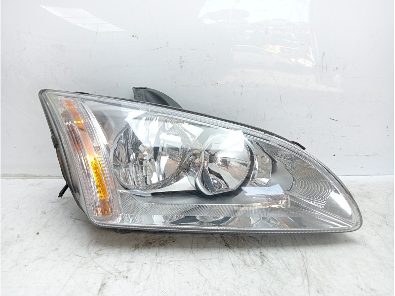 Recambio de faro derecho para ford focus berlina (cak) trend referencia OEM IAM 1480979 1480985 