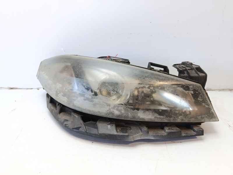 Recambio de faro derecho para renault laguna ii grandtour (kg0/1_) 2.2 dci (kg0f) referencia OEM IAM 7701476387  