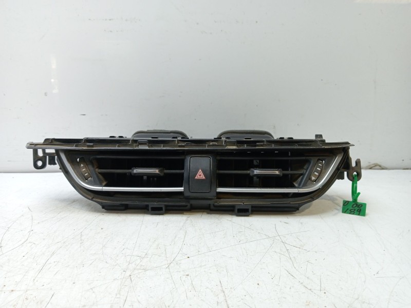 Recambio de aireador central para toyota c-hr referencia OEM IAM 55670F4010  