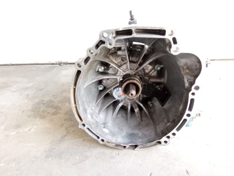 Recambio de caja cambios para lexus is200 (ds2/is2) 220d referencia OEM IAM 3303053150  