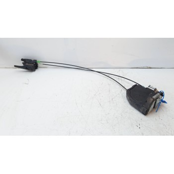 CERRADURA PUERTA TRASERA DERECHA 690500F030 6920502120C0 