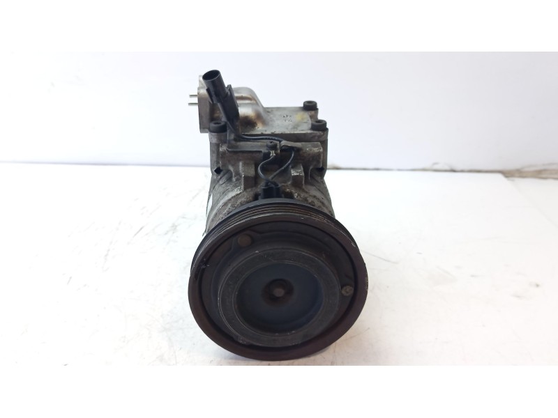 Recambio de compresor aire acondicionado para hyundai getz (tb) 1.3 básico referencia OEM IAM 977011C150 KP1BA02 