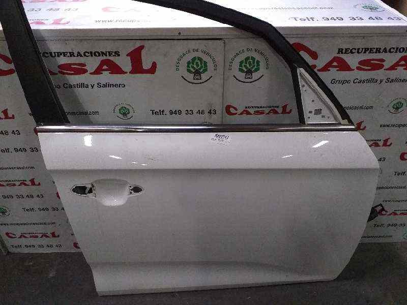 Recambio de puerta delantera derecha para kia carens ( ) basic referencia OEM IAM   