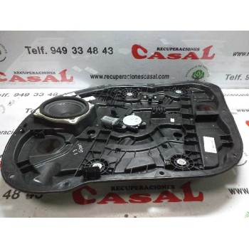 ELEVALUNAS DELANTERO DERECHO 82480A4300 