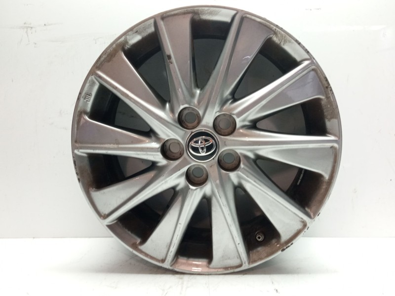Recambio de llanta para toyota yaris referencia OEM IAM 42611YP500  