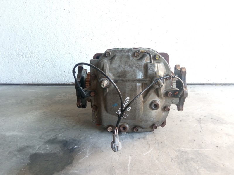 Recambio de diferencial trasero para nissan pathfinder (r51) 2.5 dci le referencia OEM IAM 38311EB300  