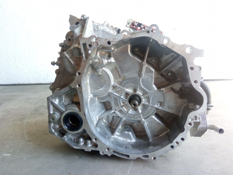 Recambio de caja cambios para toyota rav4 referencia OEM IAM TZ215XS002  