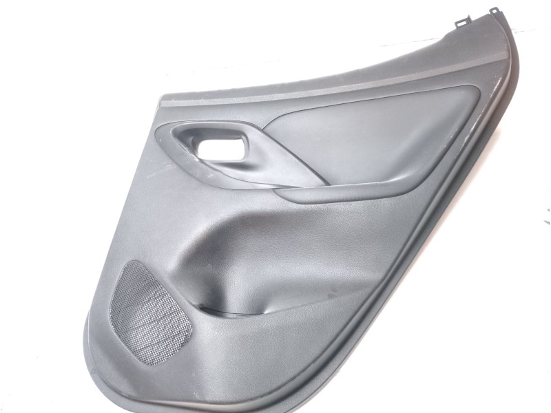 Recambio de guarnecido puerta trasera derecha para toyota yaris referencia OEM IAM 676300DM70C0  