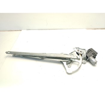 ELEVALUNAS DELANTERO IZQUIERDO 69820F4010 8572010100 0620204971