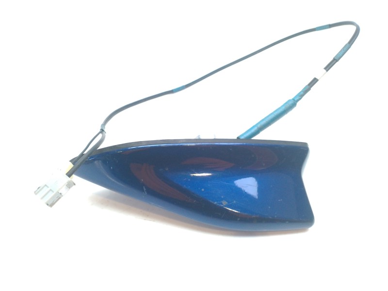 Recambio de antena para toyota avensis touring sports business advance referencia OEM IAM 8630005300J0  